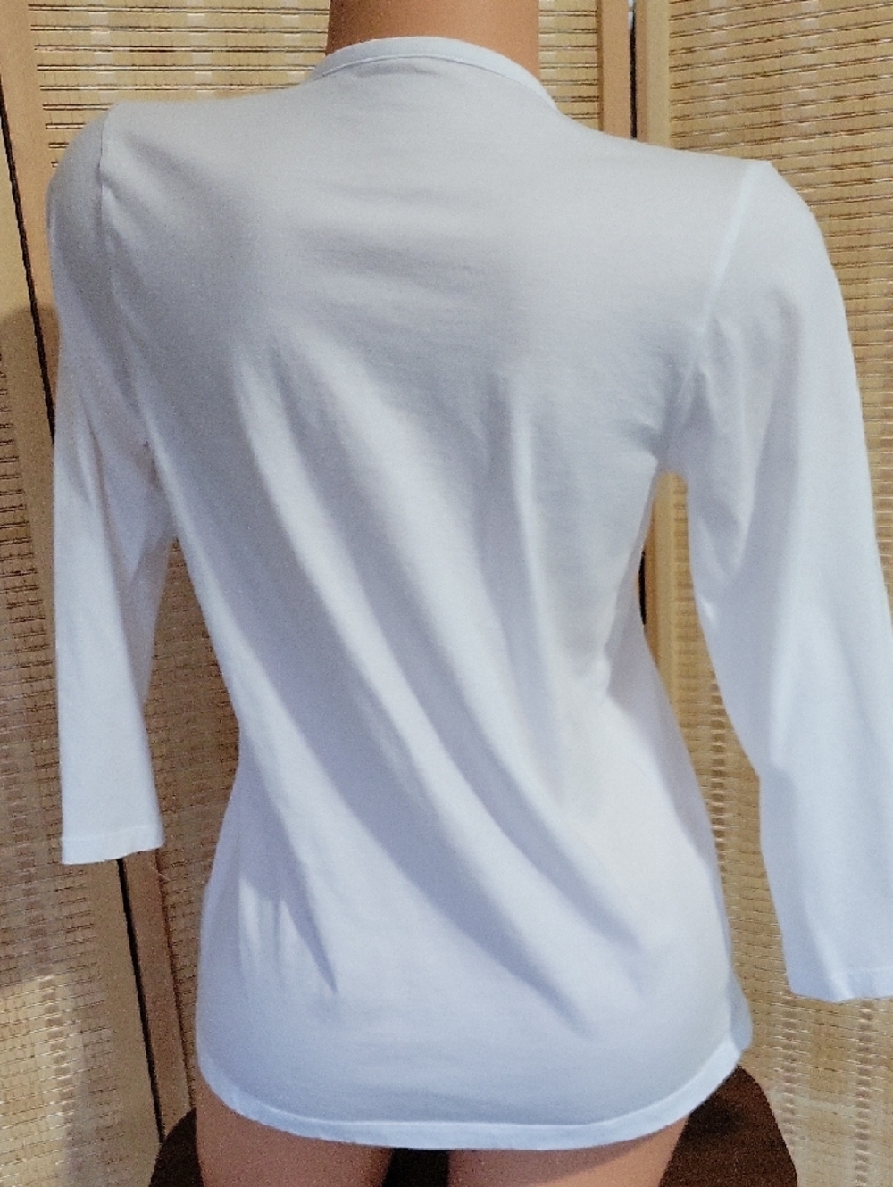 Liz Claiborne White Pintuck Henley Top with Button Placket - Picture 2 of 4